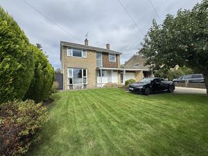 FRONT GARDEN- click for photo gallery